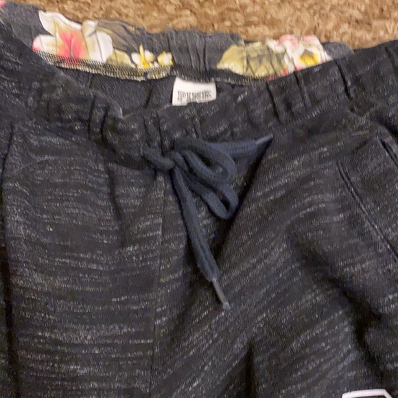 Pink - Picture 5 of 5